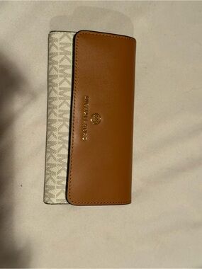 Michael Kors Brown and Cream Signature Continental Wallet